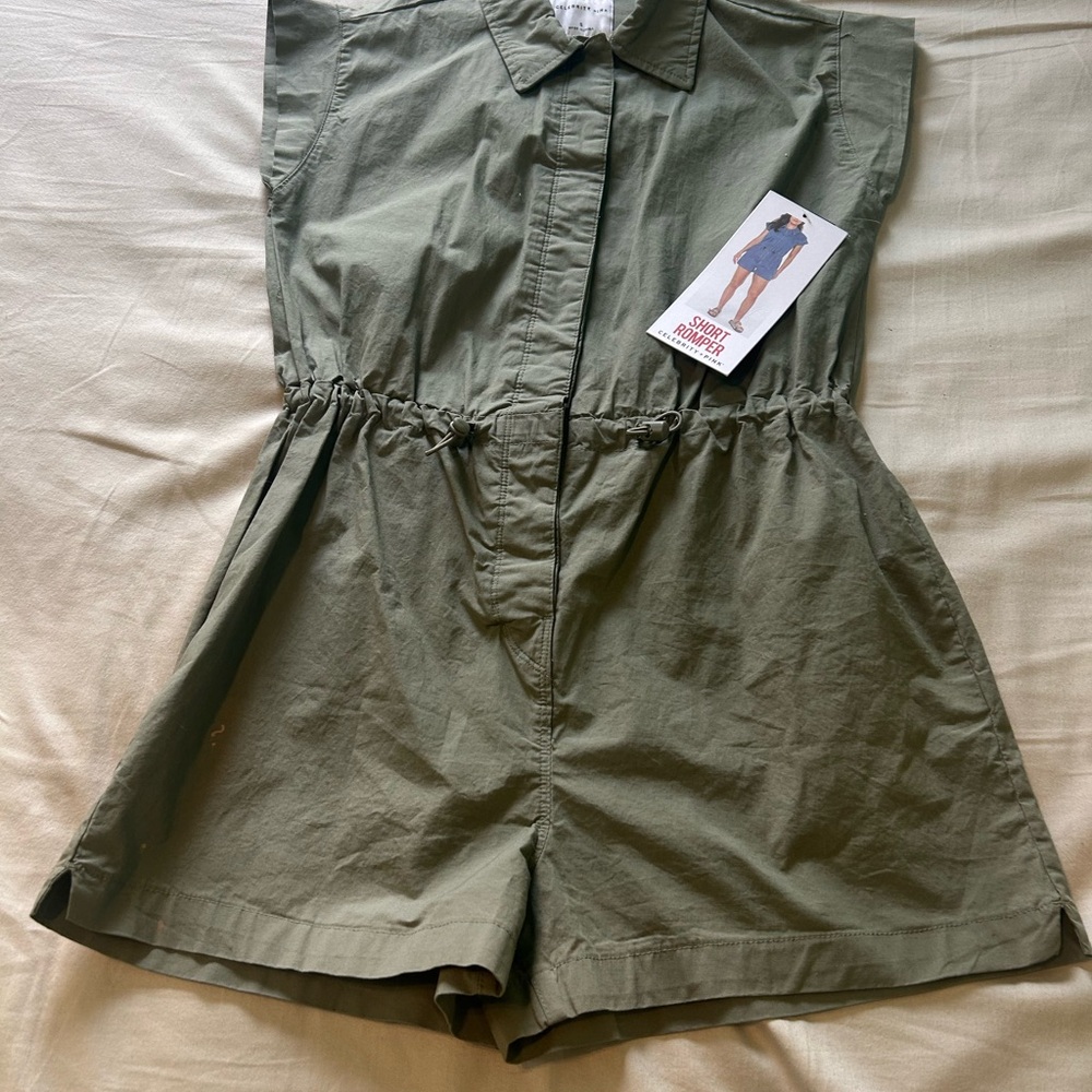 Celebrity Pink Olive Women's Shorts